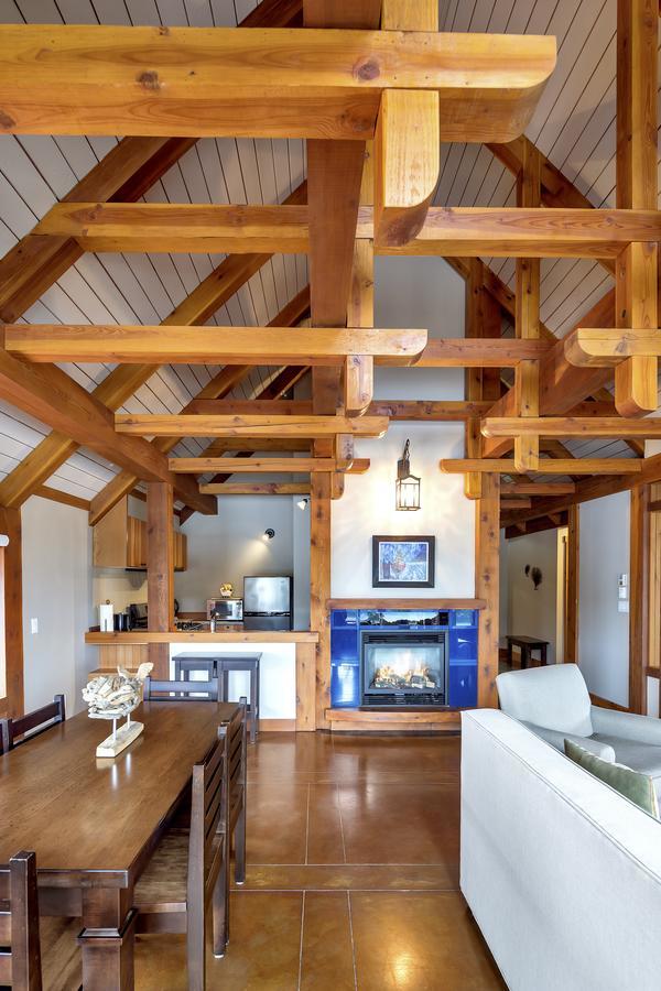 Black Rock Landing Ucluelet Exterior photo