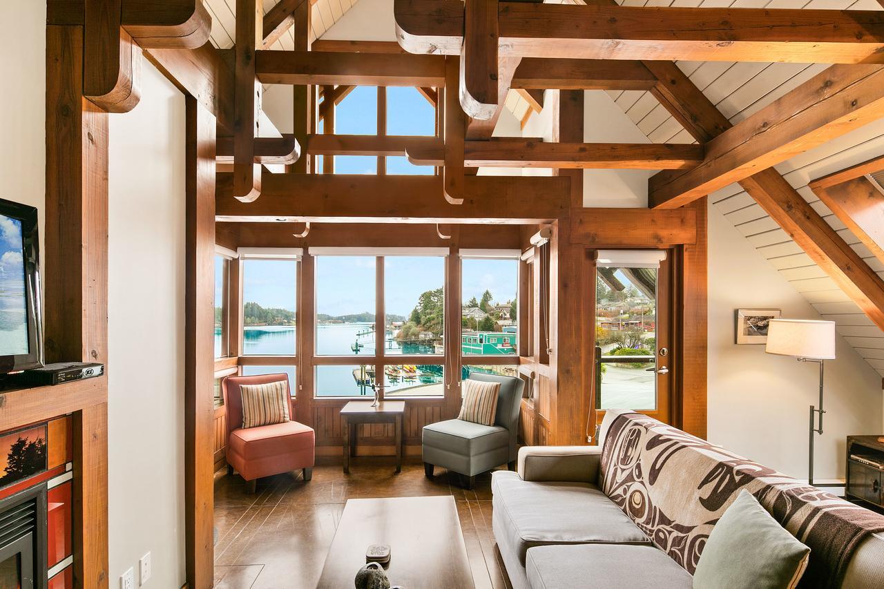 Black Rock Landing Ucluelet Exterior photo