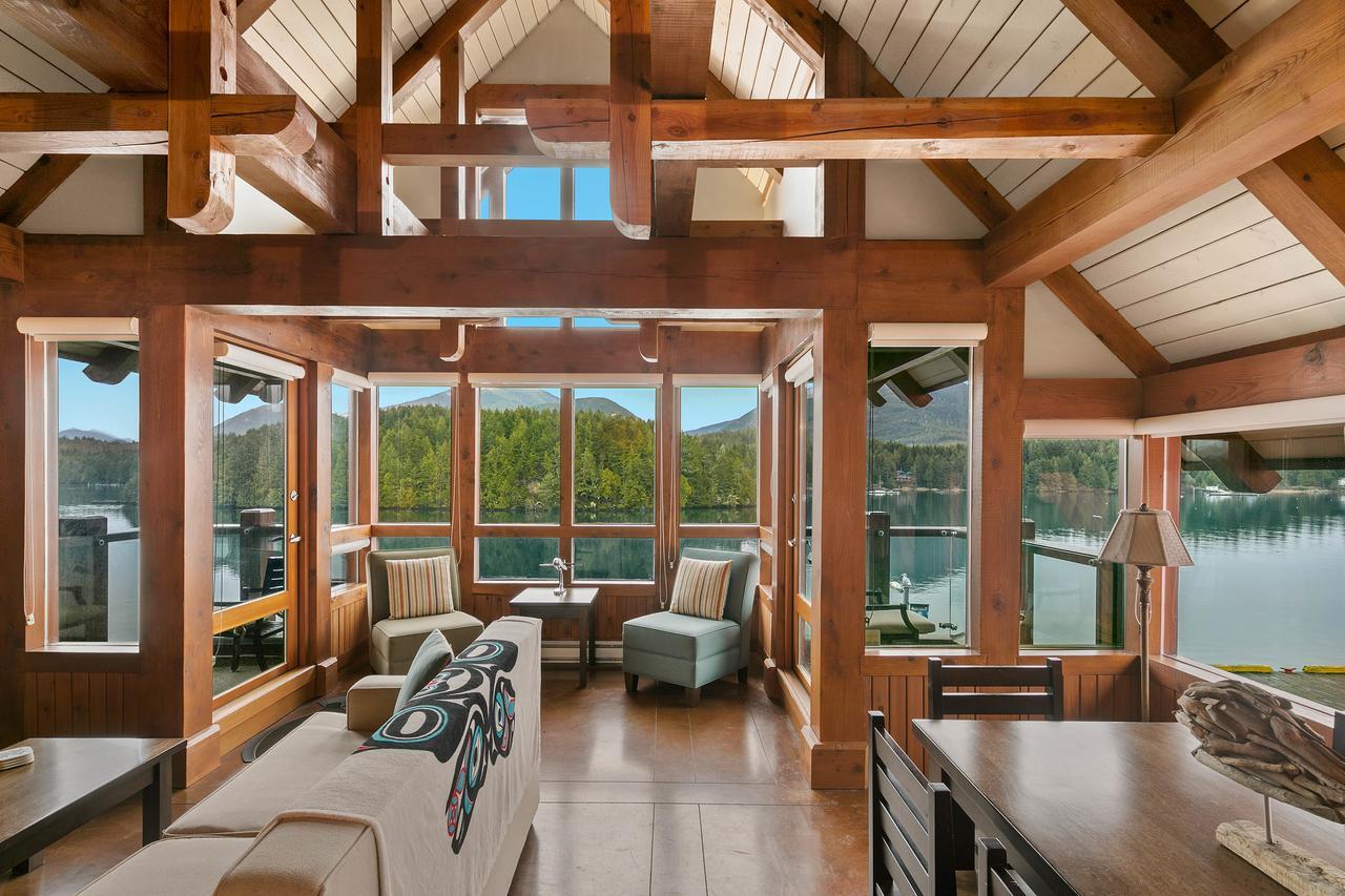Black Rock Landing Ucluelet Exterior photo